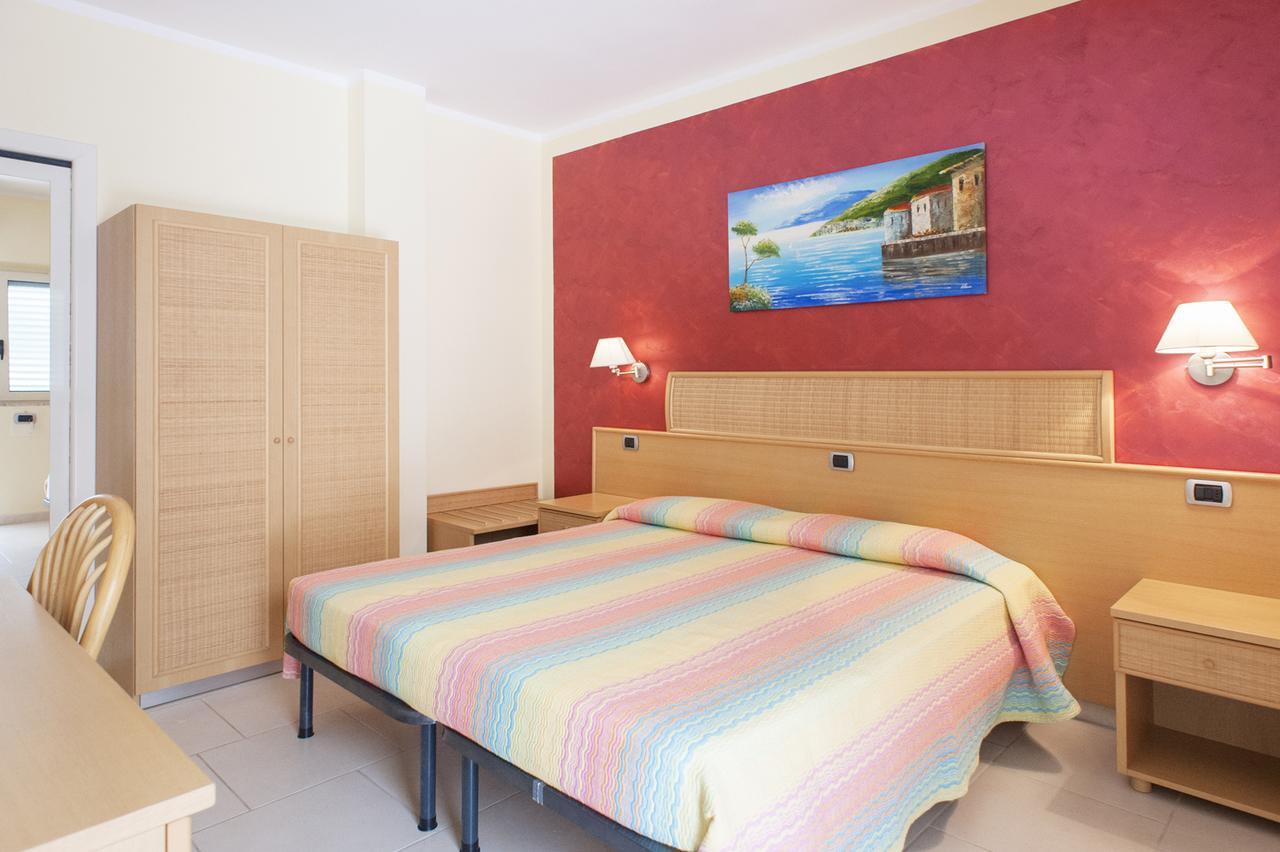 Hotel La Tramontana San Domino Extérieur photo
